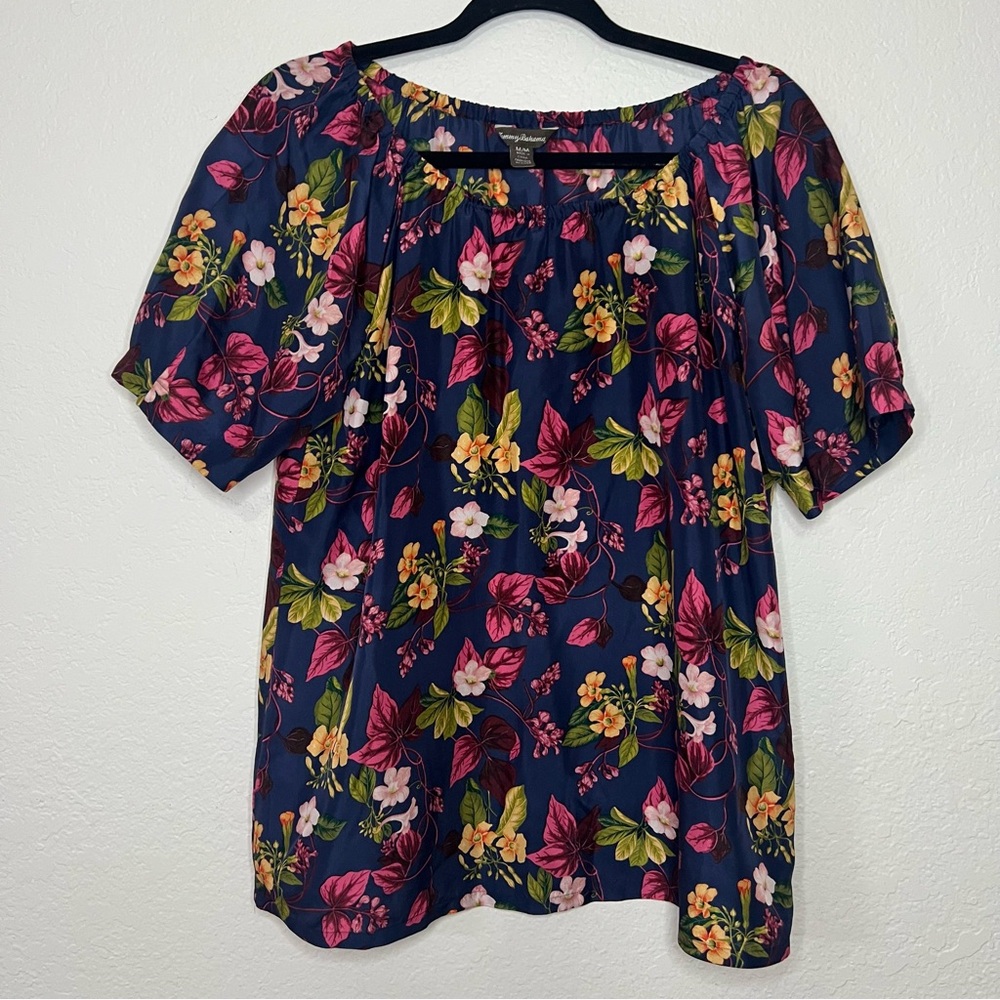 Tommy Bahama Silk Floral‎ Button Up Shirt Blouse Tropical Resort Womens Medium